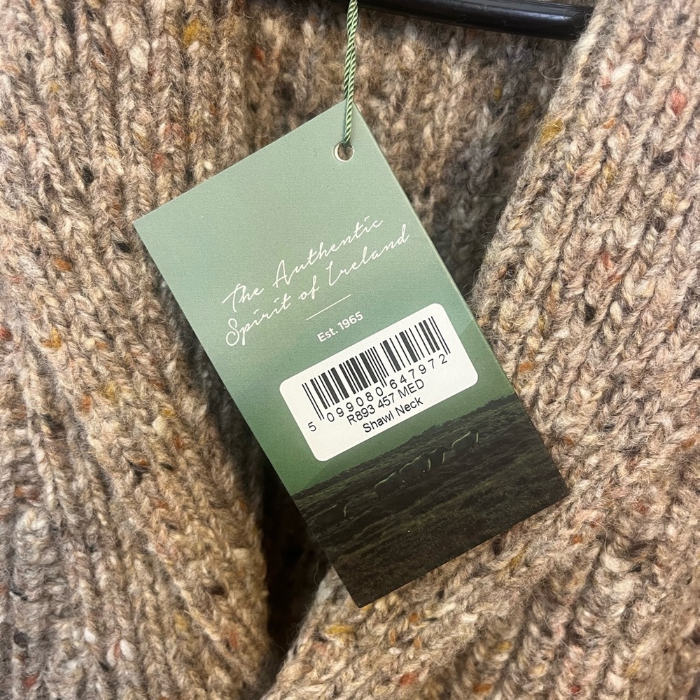 NWT Aran Woollen Mills MEN’S FISHERMAN RIB SHAWL CARDIGAN - Picture 6 of 6